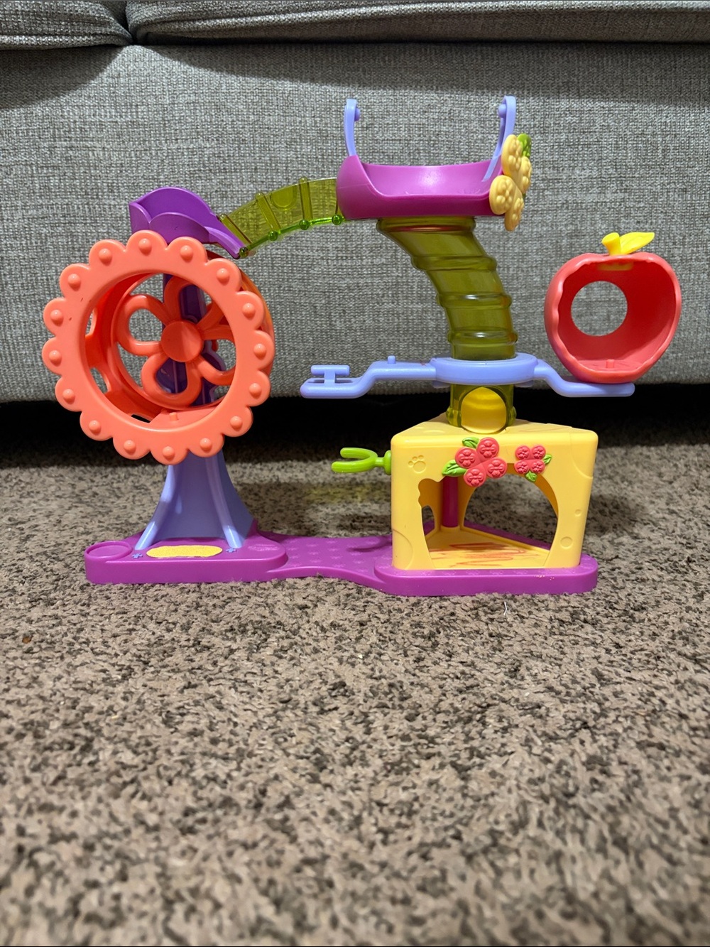 Littlest Pet Shop Hamster Hideout Tubewheel